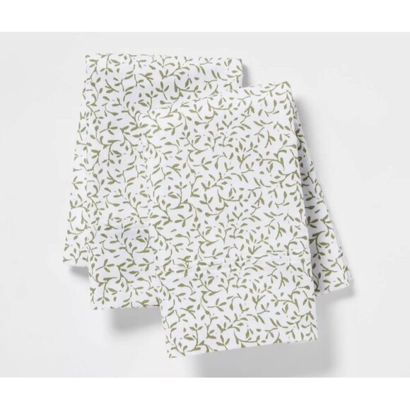 Threshold 400 Thread Count Green Vine Print 2 Pillowcase Count Set 20" x 32" - Picture 1 of 7